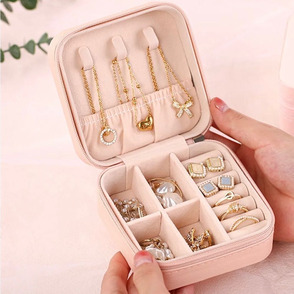 TRAVEL JEWELRY BOX IN PINK - Picture 4 of 4